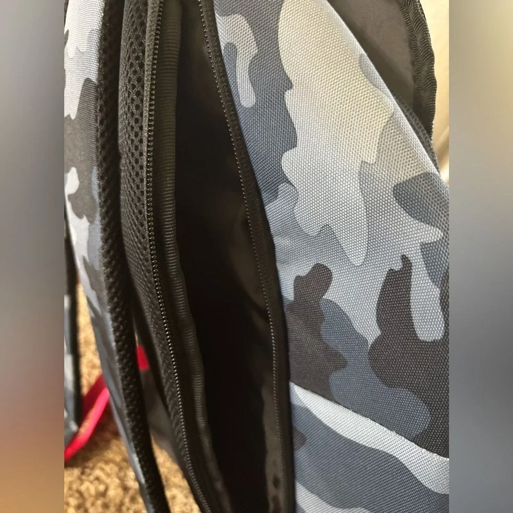 Hurley Boy's Backpack Camo Black and Gray with Graphic Shark Teeth Bite NWOT